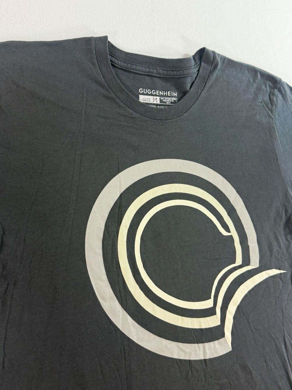 Guggenheim Museum Men’s M Charcoal Graphic T Shirt Modern Art Architecture NYC